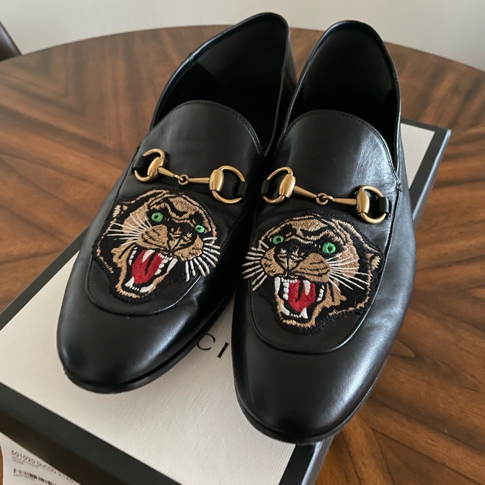 Size 11 Gucci loafers - Tiger